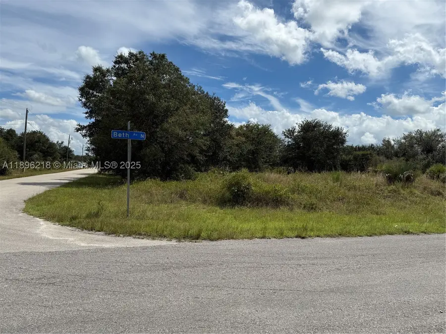Address Withheld By Seller, Lehigh Acres, FL 33971 - #2