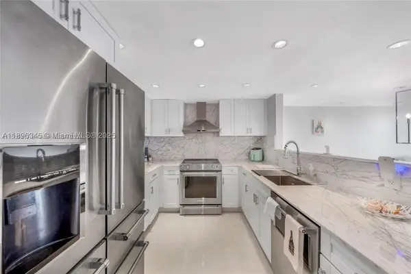 5838 Collins #2F, Miami Beach, FL 33140