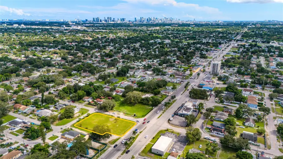 8901 NW 22nd, Miami, FL 33147 - #2