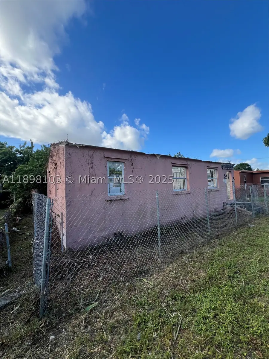 2122 Dewey, Hollywood, FL 33020 - #2