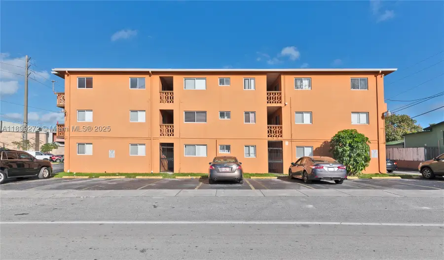 2330 NW 11th #46, Miami, FL 33125 - #2