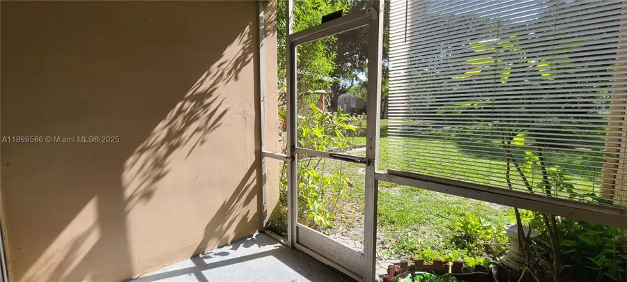 9410 Live Oak #109, Davie, FL 33324 - #3