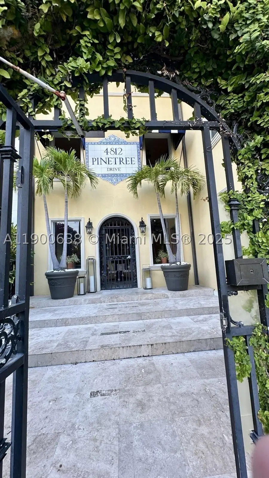 4812 Pine Tree #204, Miami Beach, FL 33140 - #2