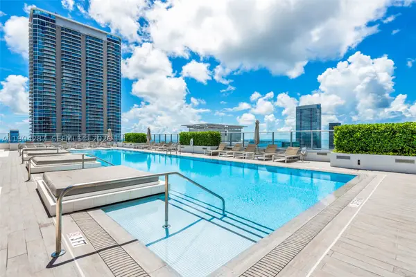 1010 Brickell #1706, Miami, FL 33131