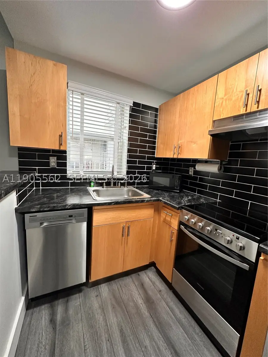 1542 Drexel #107, Miami Beach, FL 33139 - #3