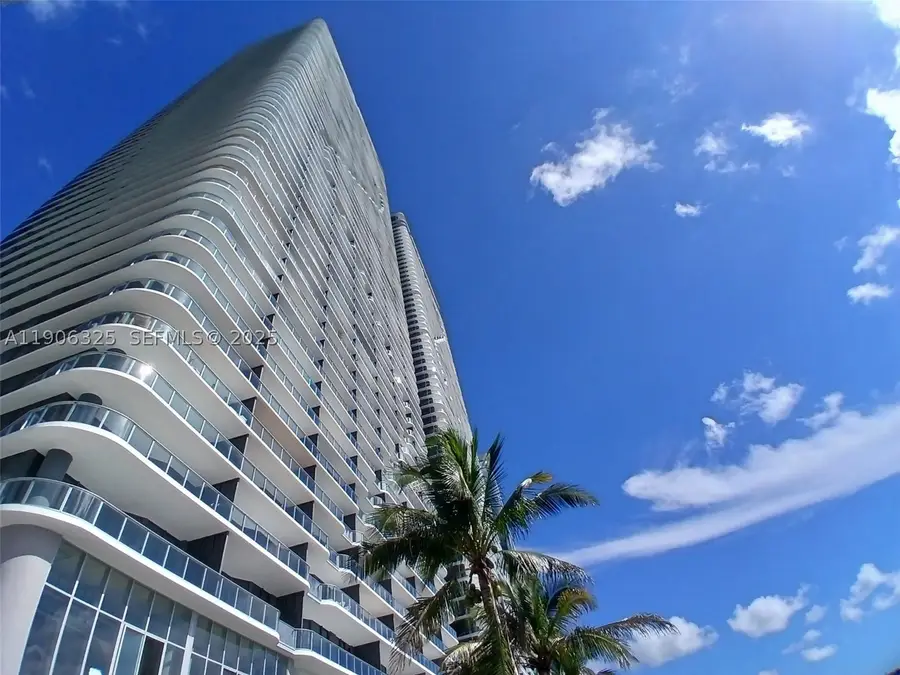 700 NE 24 #203, Miami, FL 33137 - #2