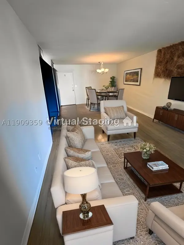 8411 NW 8th #203, Miami, FL 33126