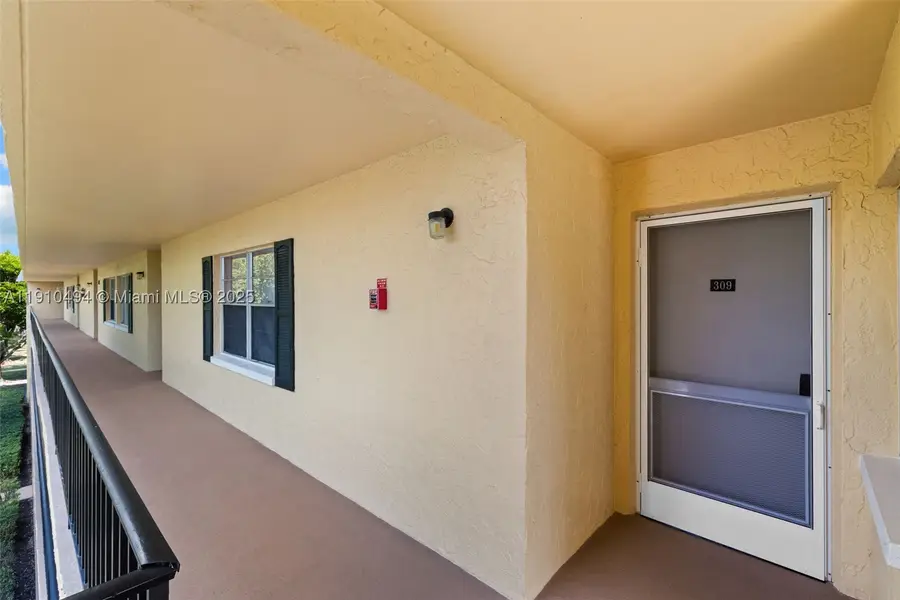 1087 Forest Lakes #309, Naples, FL 34105 - #3