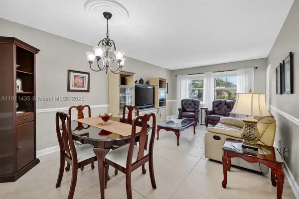3501 NW 47th #507, Lauderdale Lakes, FL 33319