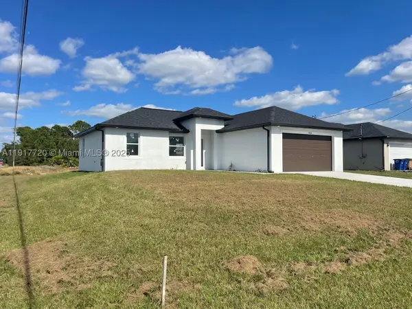 4118 4th St Sw, Lehigh Acres, FL 33976