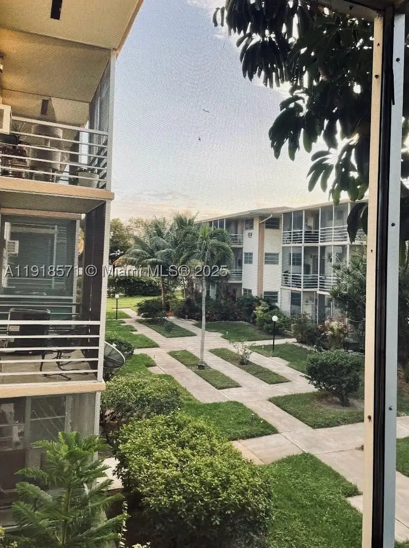 1355 NE 167th #209, Miami, FL 33162 - #3