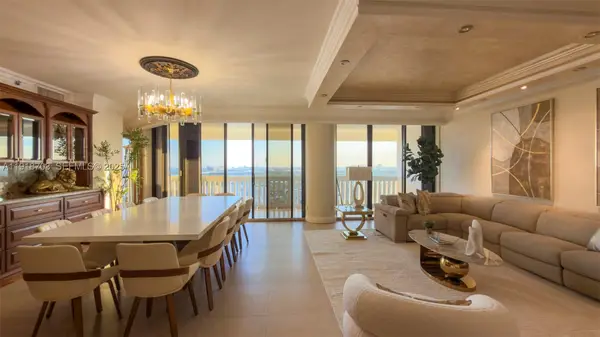 2000 Island #3004, Aventura, FL 33160