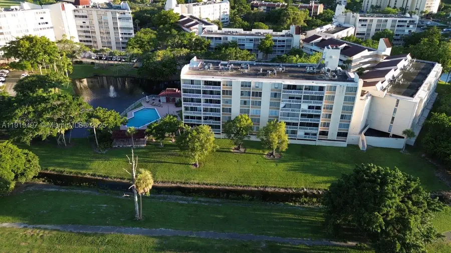 7051 Environ #436, Lauderhill, FL 33319 - #2