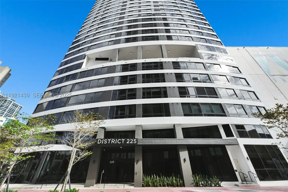 225 N Miami #901, Miami, FL 33128 - #1
