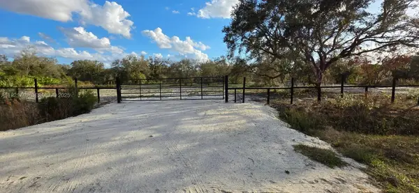 18678 NW 284, Okeechobee, FL 34972