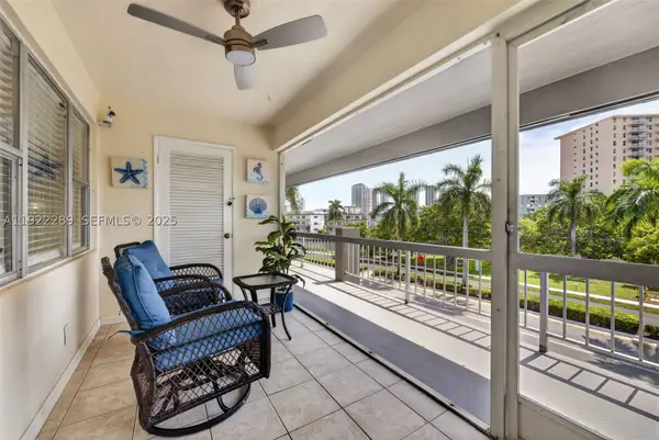 300 Layne #303, Hallandale, FL 33009