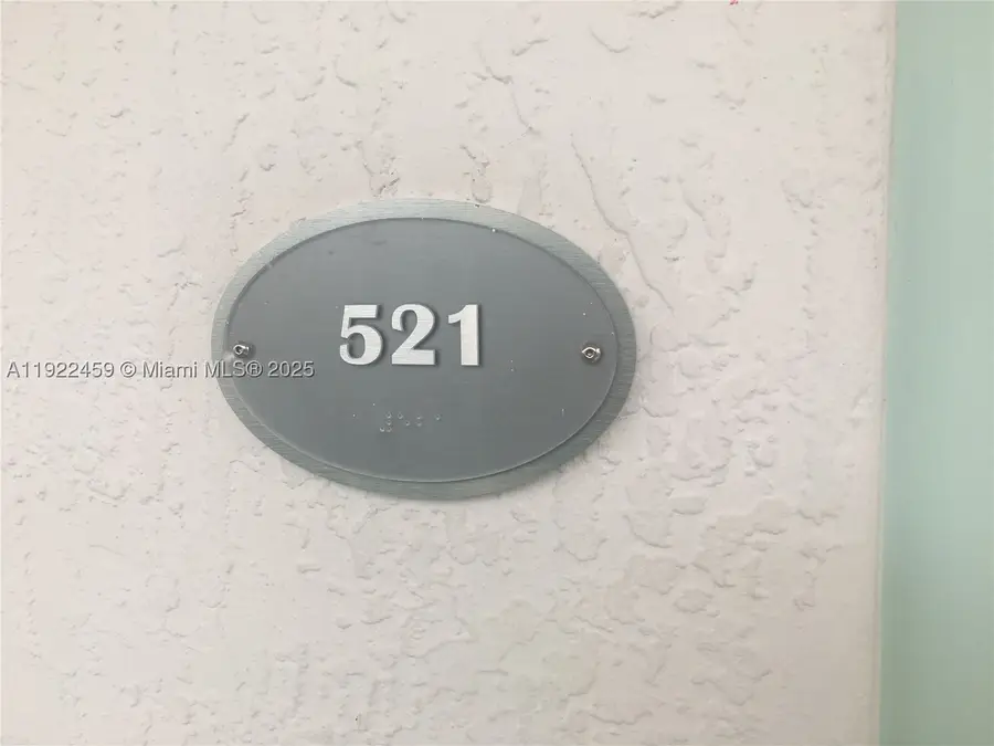 6000 Collins #521, Miami Beach, FL 33140 - #2