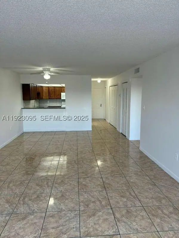 7000 NW 186th #4-226, Hialeah, FL 33015