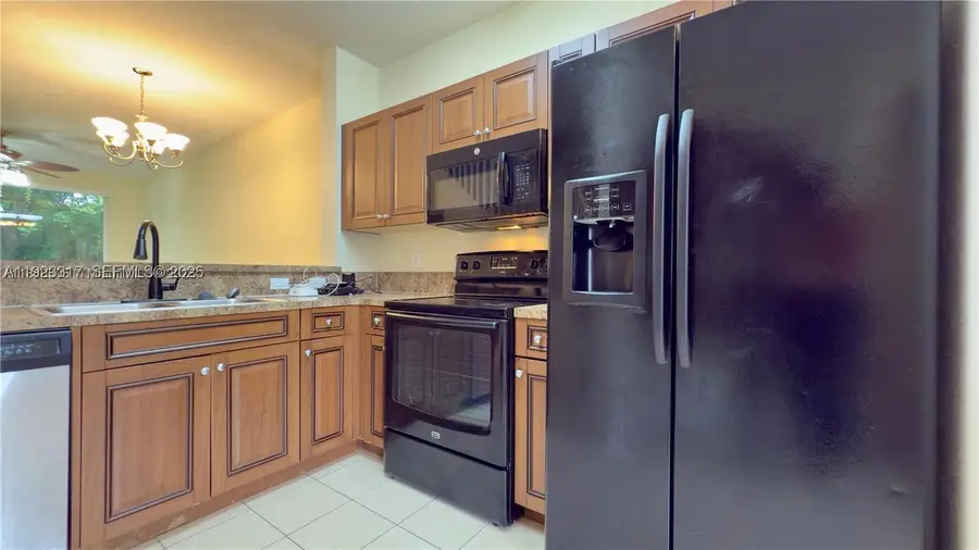 1918 Alamanda, Riviera Beach, FL 33404 - #3