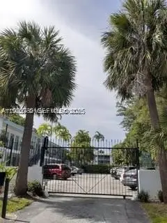 645 NE 77th #8, Miami, FL 33138