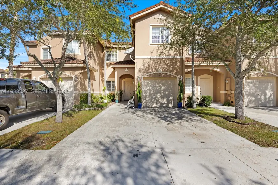 8525 SW 214th, Cutler Bay, FL 33189 - #2
