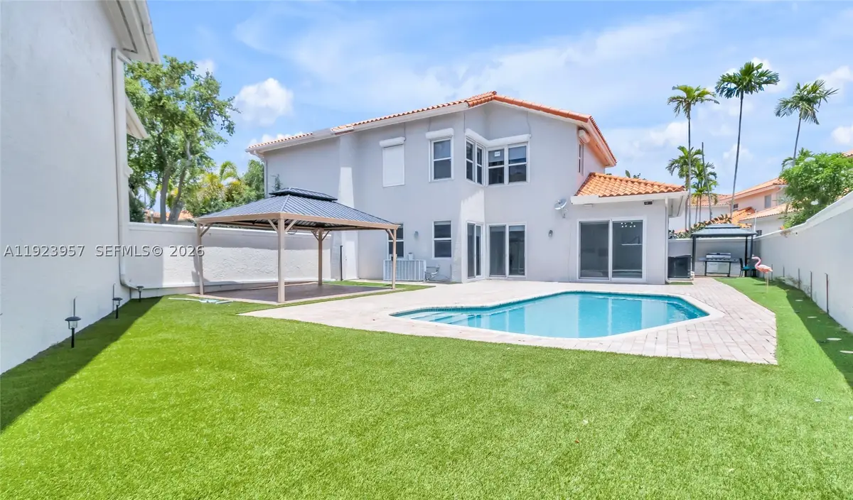 1547 Mariner, Hollywood, FL 33019 - #1