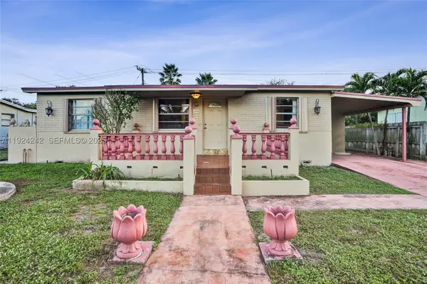 6404 Evans, Hollywood, FL 33024