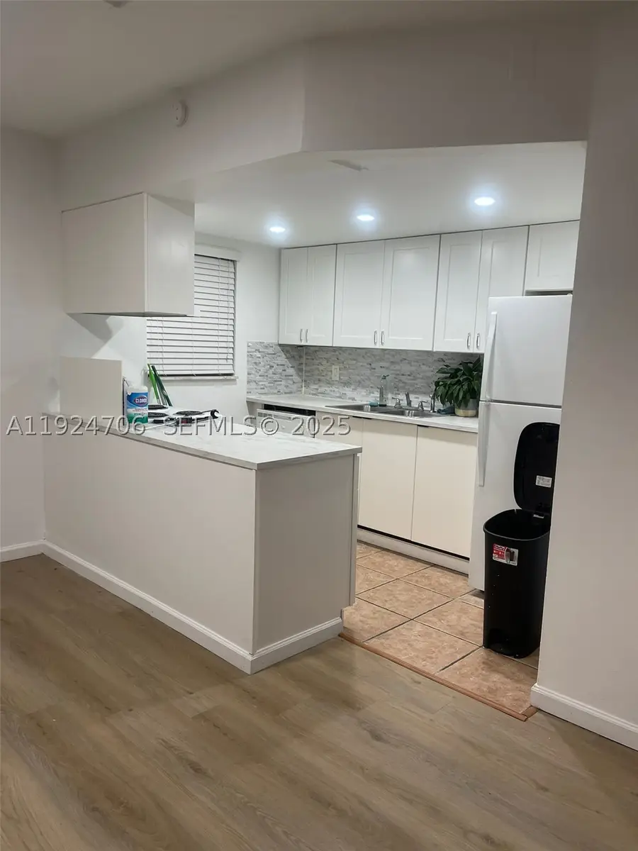 1100 NE 9th #203, Fort Lauderdale, FL 3240 - #3