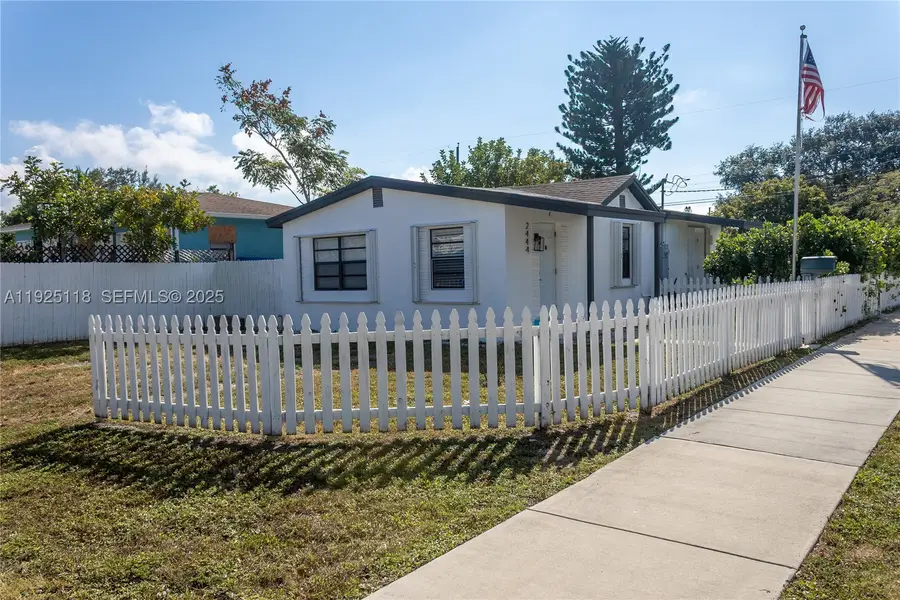 2444 Roosevelt, Hollywood, FL 33020 - #3