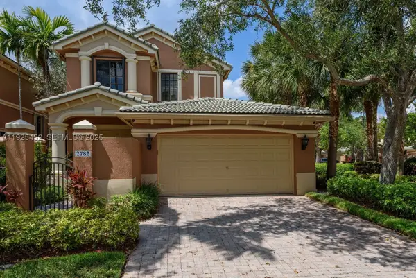 2782 Kinsington #25-4, Weston, FL 33332