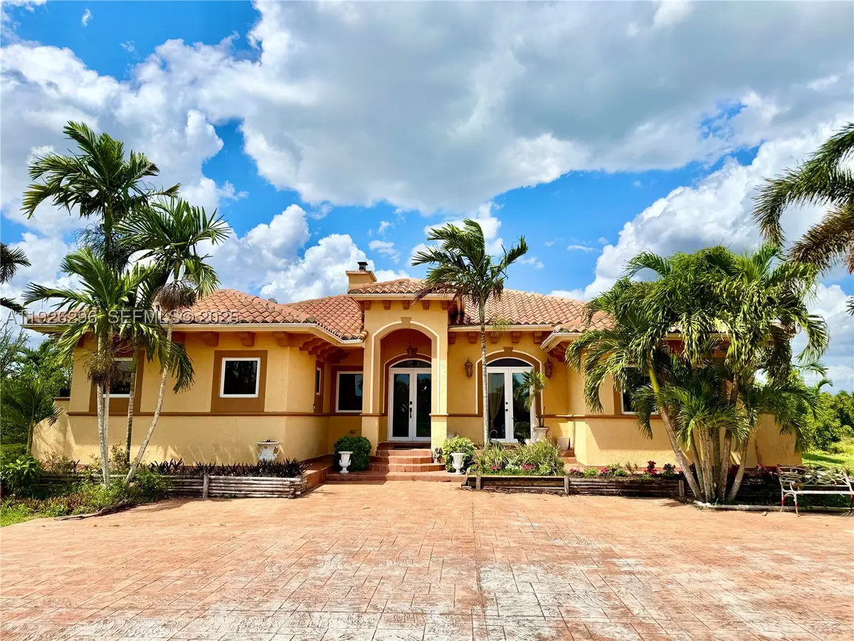 20401 SW 184th, Miami, FL 33187 - #1