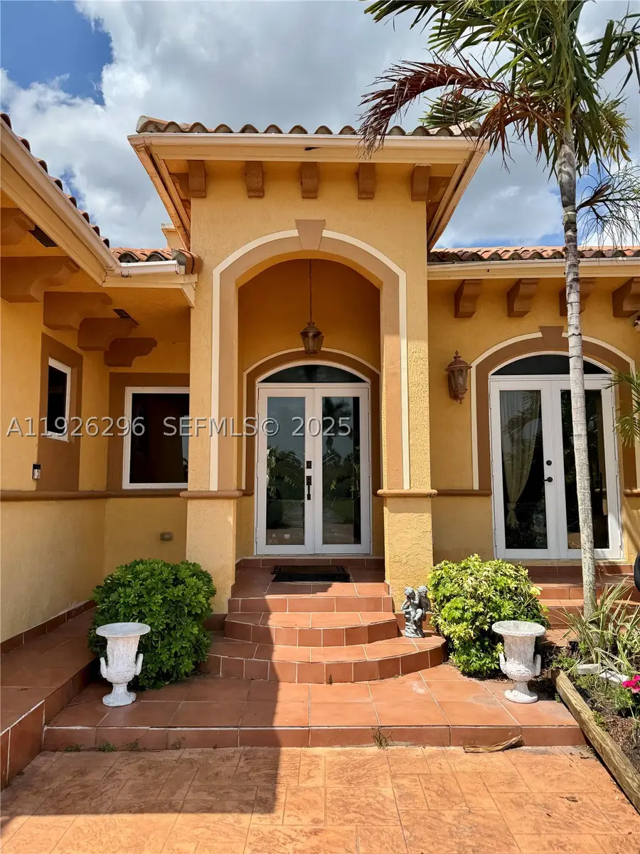 20401 SW 184th, Miami, FL 33187 - #2