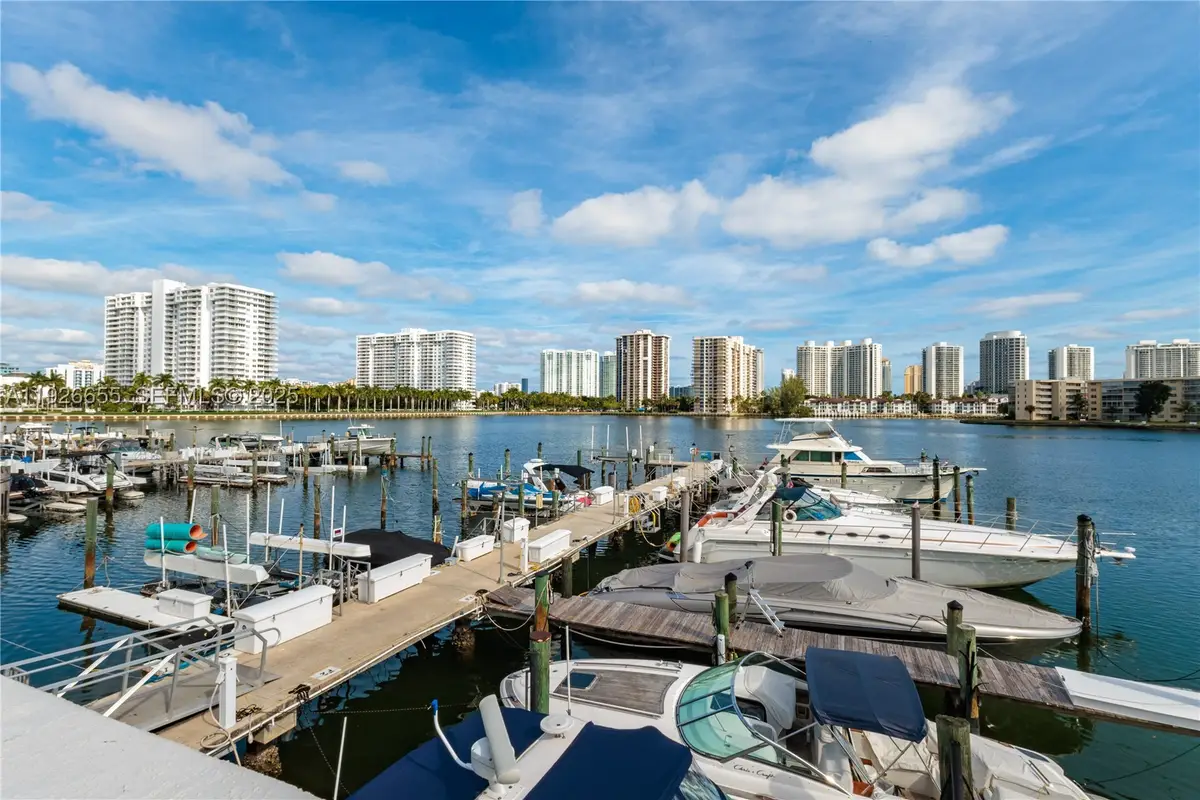 18011 Biscayne #1501, Aventura, FL 33160 - #1