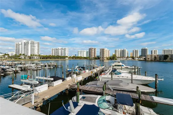18011 Biscayne #1501, Aventura, FL 33160