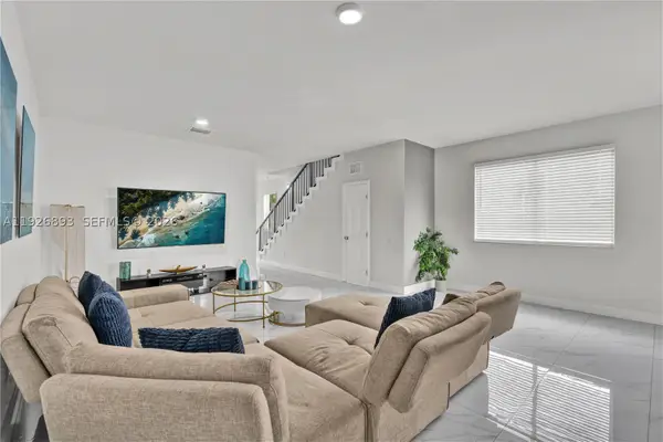 1968 NW 25th, Miami, FL 33125