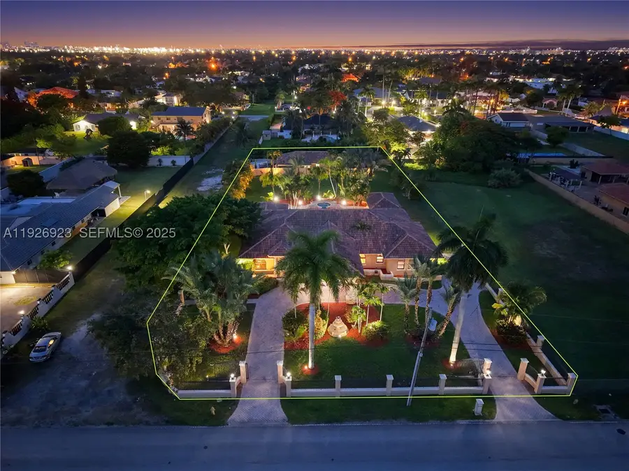 3001 SW 132nd, Miami, FL 33175 - #2