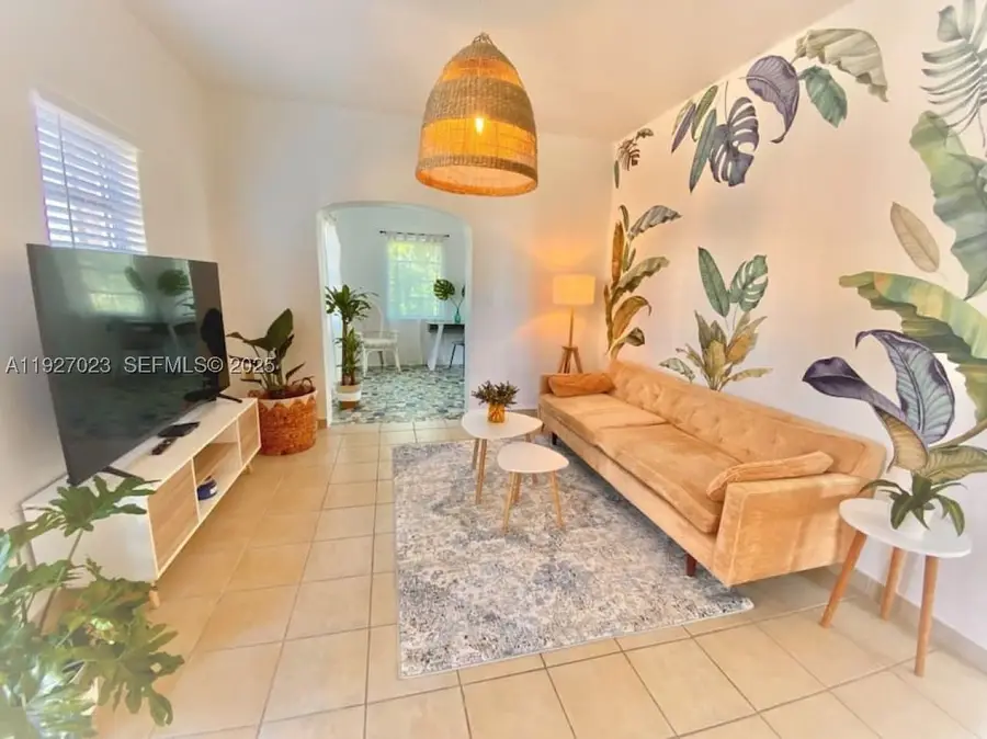 1872 SW 9th, Miami, FL 33135 - #2