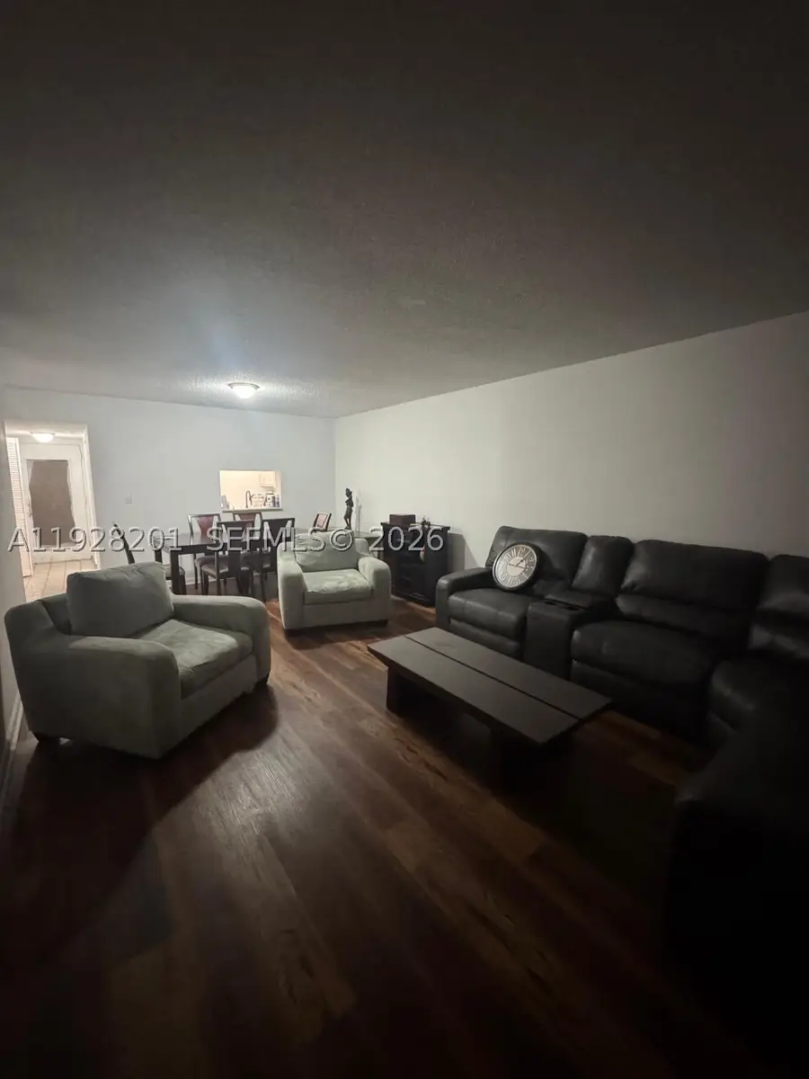2800 Someset #404, Lauderdale Lakes, FL 33311 - #3