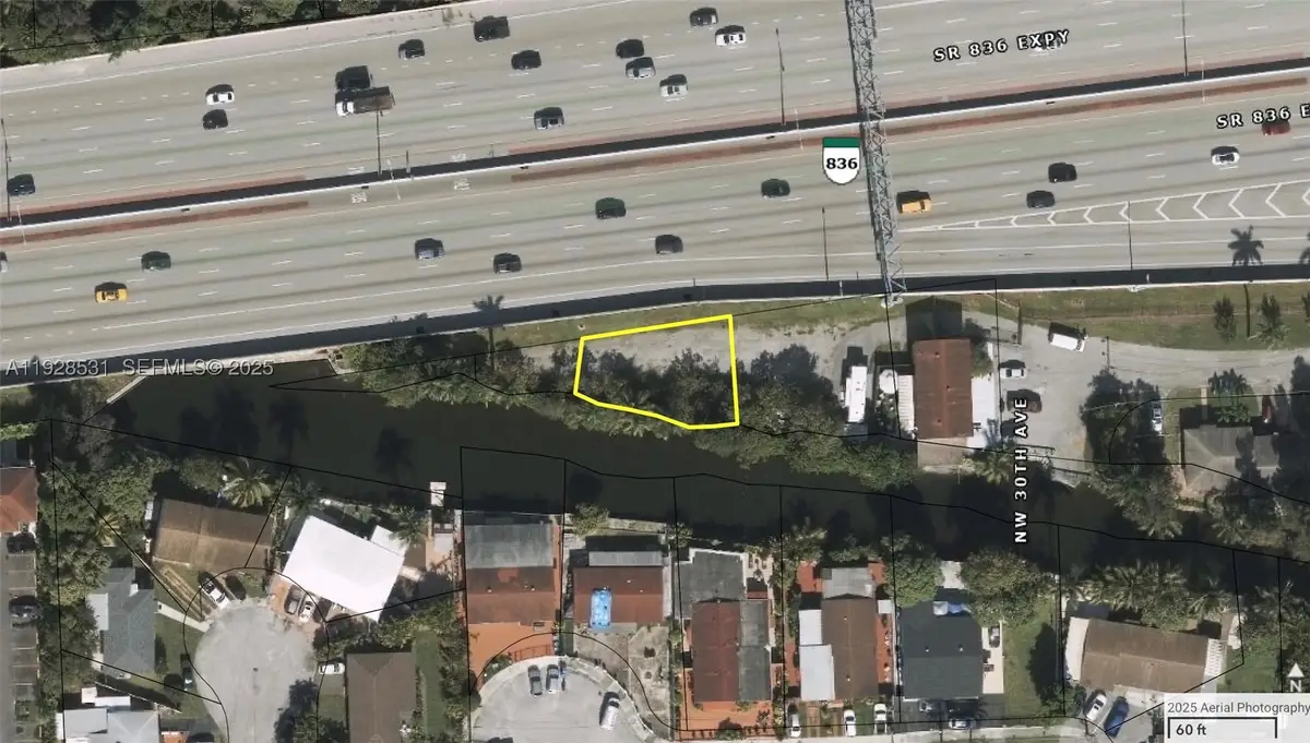 NW 12th St 30th, Miami, FL 33125 - #1