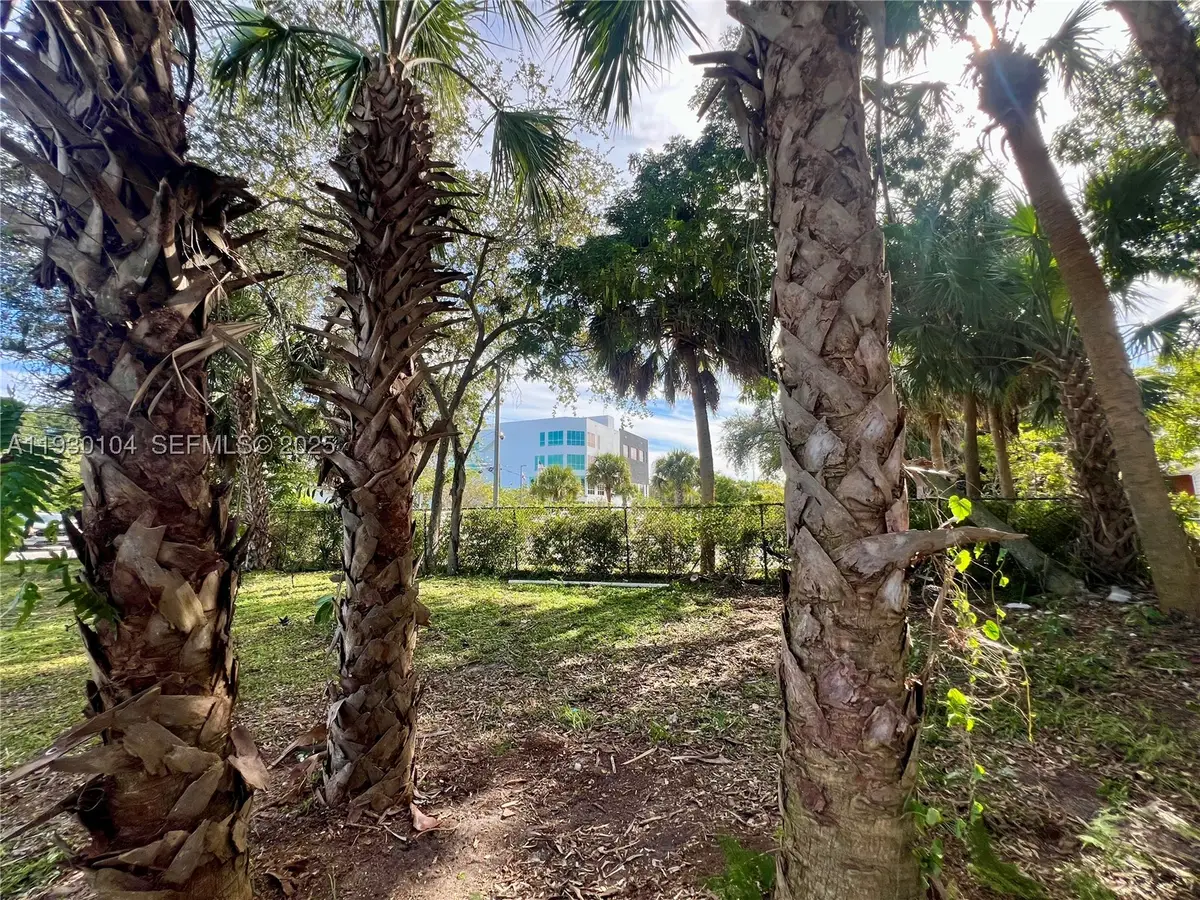 633 NW 14th, Fort Lauderdale, FL 33311 - #1