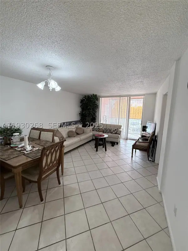 19715 SW 114th #258, Miami, FL 33157