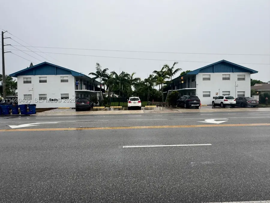 201 W Blue Heron, Riviera Beach, FL 33404 - #2
