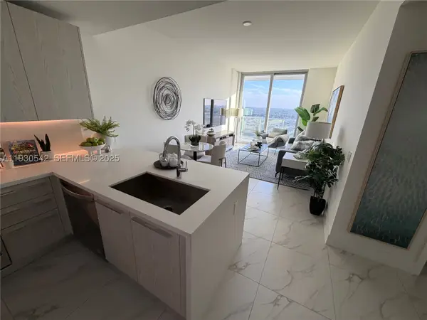2000 Metropica #2108, Sunrise, FL 33323