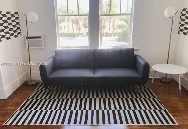 1611 Michigan #21, Miami Beach, FL 33139