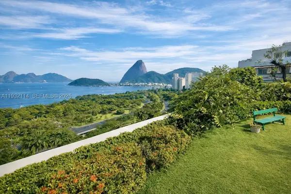 284 Praia Do Flamengo, 284 #PH, , FL 22210040