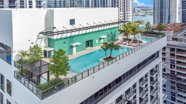 11 NE 6 #2201, Miami, FL 33132