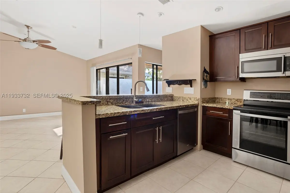 3074 S Oakland Forest #702, Oakland Park, FL 33309 - #1