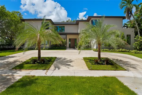 19900 NE 21st, Miami, FL 33179