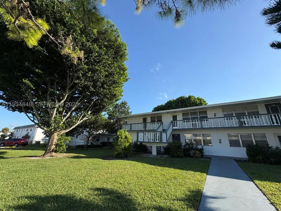 243 Sheffield J #243, West Palm Beach, FL 33417 - #3