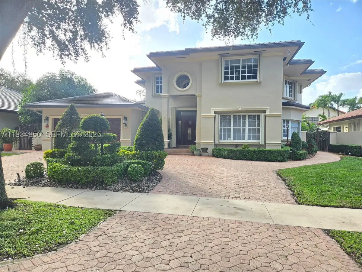 16422 NW 83rd, Miami Lakes, FL 33016 - #1